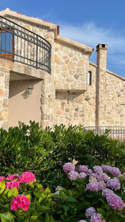 Mountains Villa Near ブドヴァ エクステリア 写真